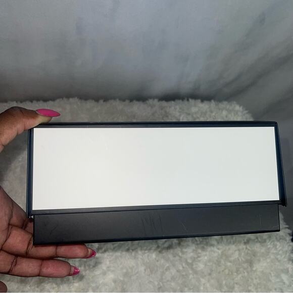 Chanel Gift Box - Picture 9 of 14